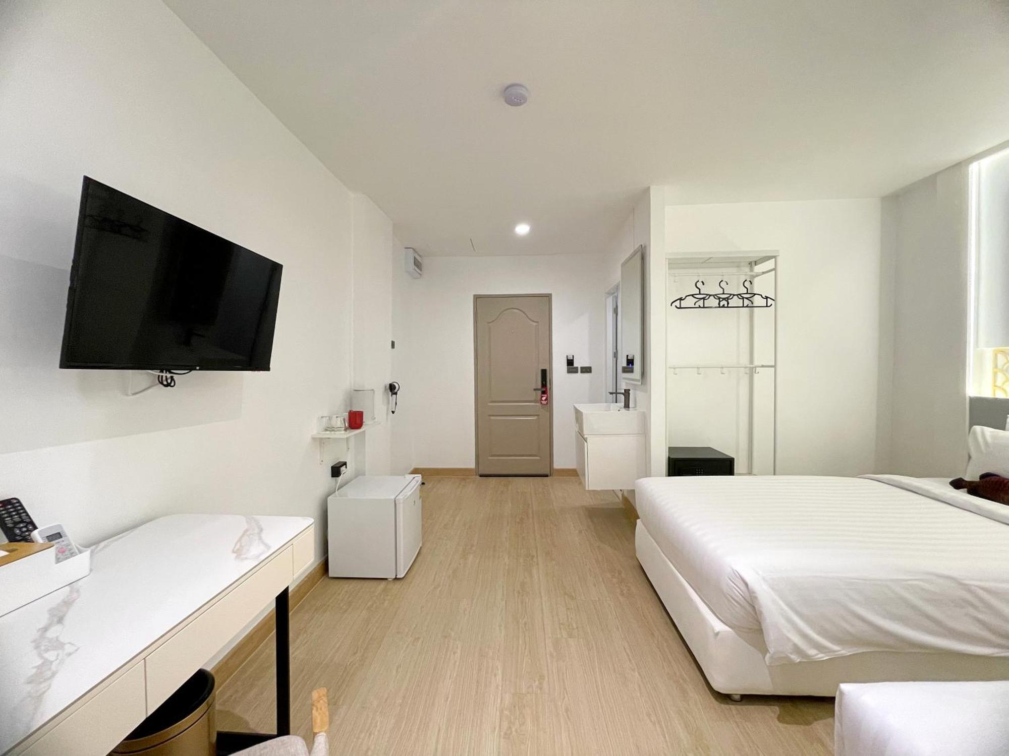 Aparthotel Arawana Express Sukhumvit 22 Bangkok Exterior foto