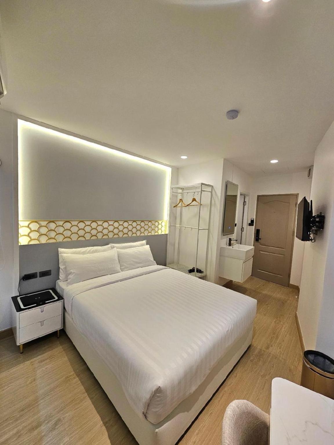 Aparthotel Arawana Express Sukhumvit 22 Bangkok Exterior foto